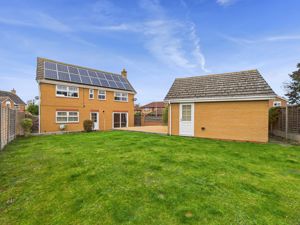 Photo 15- click for photo gallery